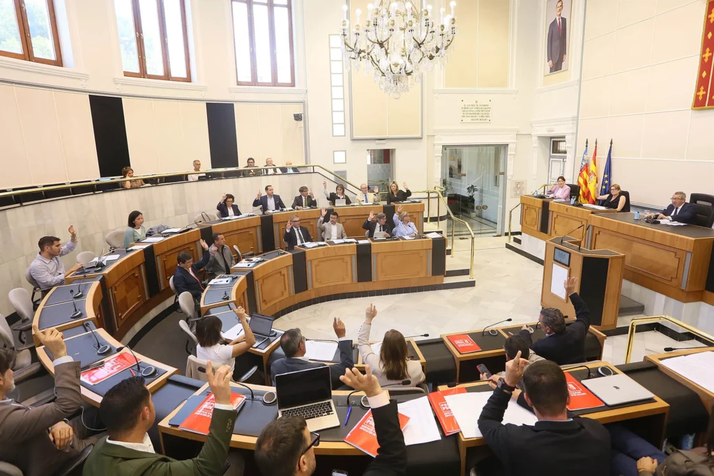 Más de 9 millones de euros llegan a 18 municipios del Alto y Medio Vinalopó