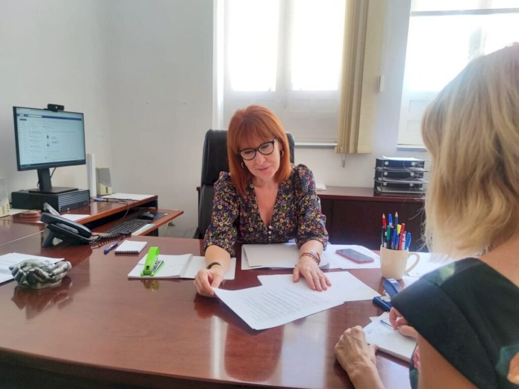 Alicante destina 141.581 euros a vales para alimentos y productos básicos para familias vulnerables