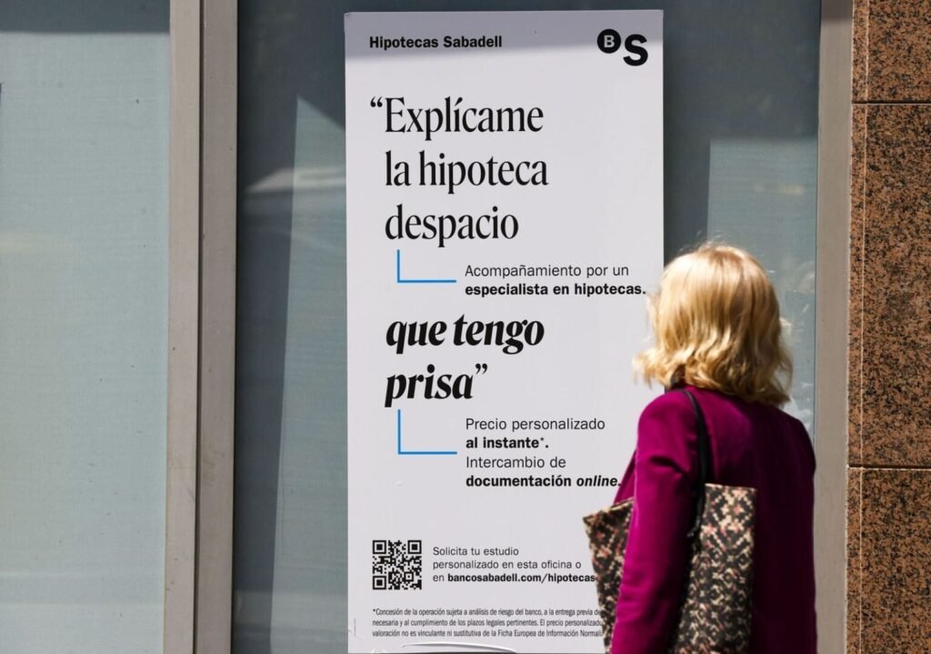 Alicante registra más hipotecas que en los últimos 16 años: el precio de la vivienda obliga a pedir cada vez más dinero