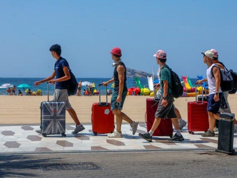 Detenido en Benidorm por robar a turistas en hoteles mientras desayunaban