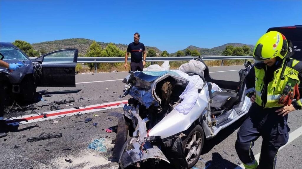 Tragedia en Alicante: fallecen dos personas tras un brutal choque entre dos coches en Benissa y dos resultan heridos, entre ellos un niño de 9 años