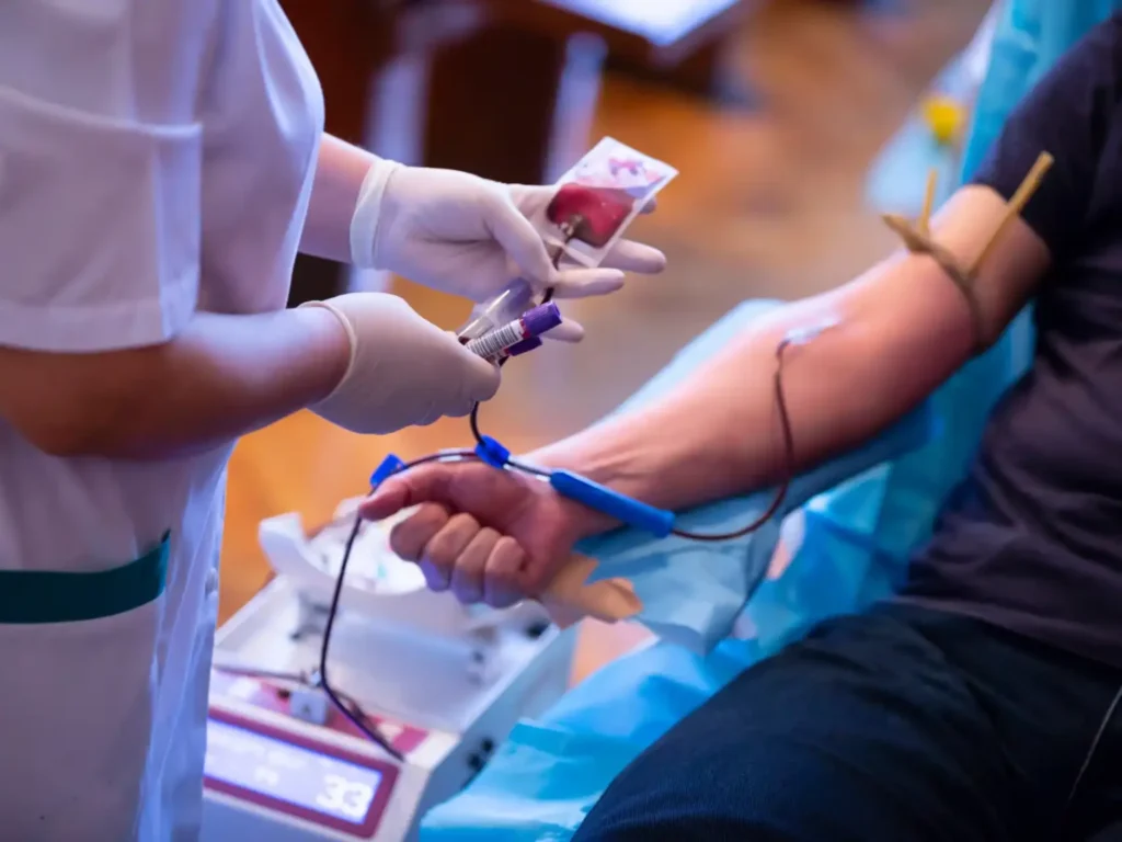 Alicante llama a donar sangre y plasma este sábado ante la importancia de mantener las reservas para urgencias y quirófanos