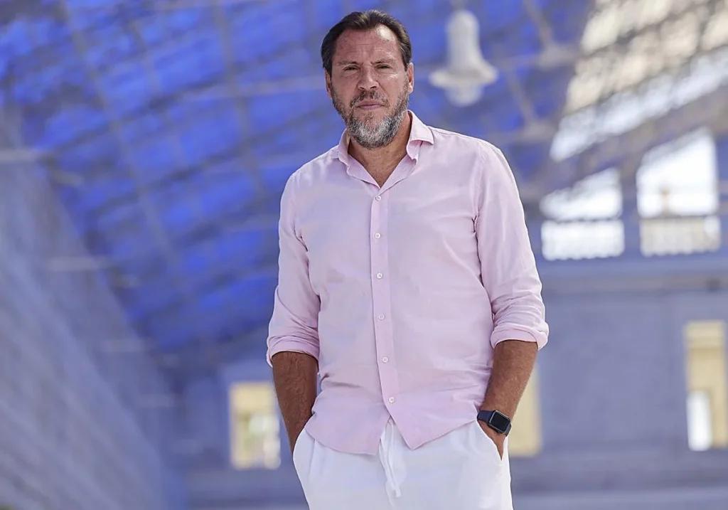 El ministro de Transportes descarta la segunda pista del aeropuerto de Alicante-Elche: “No tiene sentido”