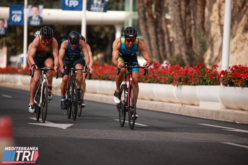 El deporte deja más de 1,3 millones de euros en Alicante con la Supercopa de Judo y la Mediterránea Triatlón