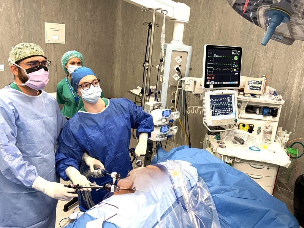 El Hospital Vega Baja reduce a 12 días la espera para las operaciones de riesgo vital