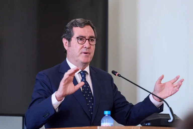 La CEV respalda por unanimidad la candidatura de Antonio Garamendi para presidir la CEOE
