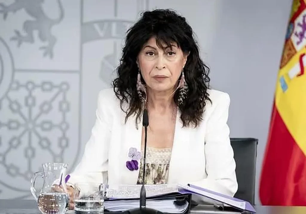 El Ministerio de Igualdad pide investigar si la muerte de un joven en Alicante fue un crimen de odio por homofobia