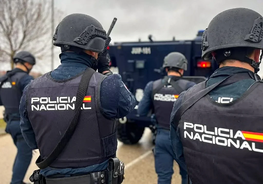 Desmantelan una red de narcotráfico con ramificaciones en Alicante: 163 kilos de cocaína, 27 detenidos y cuatro laboratorios clandestinos