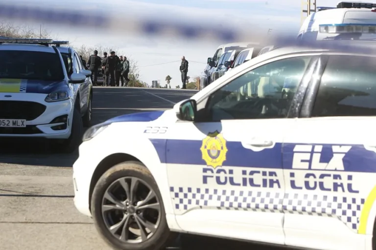 Detienen a un hombre intentando entrar en una escuela infantil de Elche