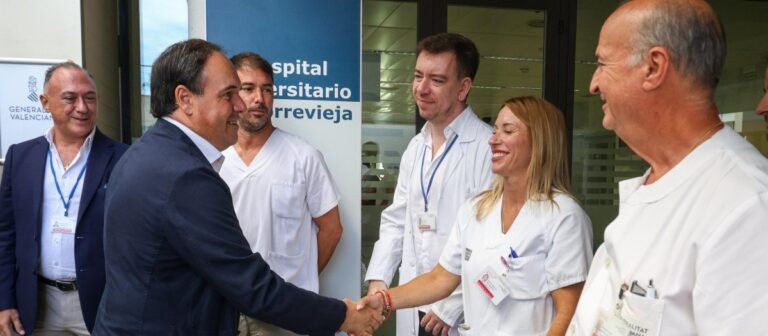 El Hospital de Torrevieja afronta una ampliación de 175 millones: 187 camas, 667 nuevos sanitarios, cuatro quirófanos y 150 consultas externas