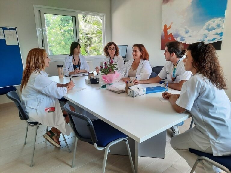 Alicante reduce hasta un 66% la espera en salud mental y recorta más de 100 días en atención infantil