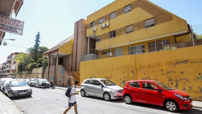 El centro de menores de Alicante supera su capacidad: llega a acoger a 67 menores pese a contar con tan solo 24 plazas