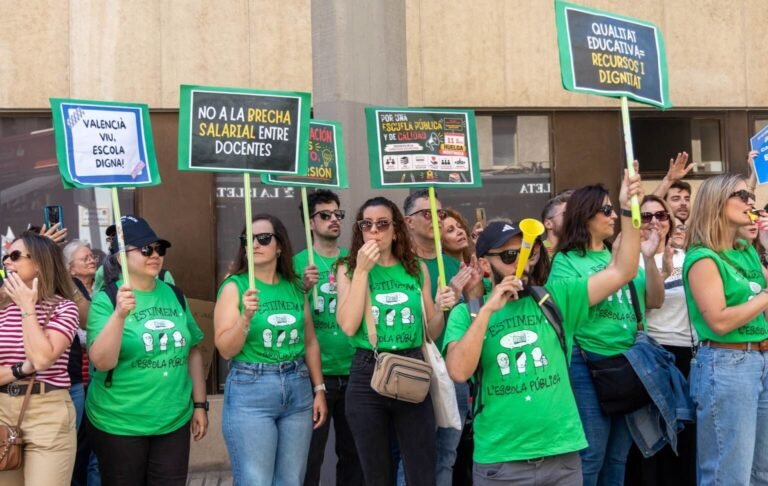 EU propone que el dinero descontado a los profesores por las huelgas vuelva a los colegios de Alicante