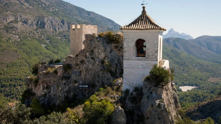Disney mira a Alicante para futuras producciones tras el éxito de ‘Enredados’ en Ciudad de la Luz