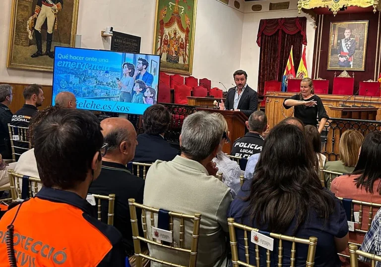 Elche estrena web para emergencias