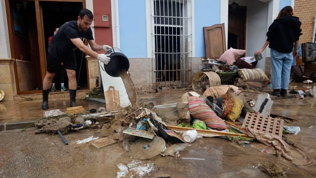 La DANA Adam golpea Alicante con casi 500 incidencias y rescates de personas aisladas