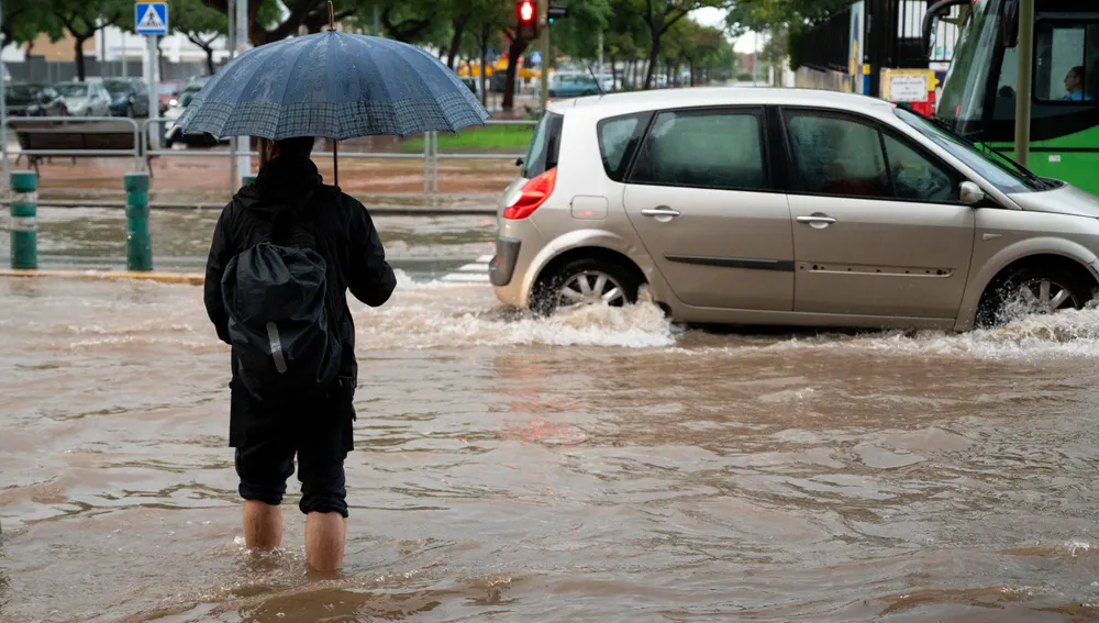 Preocupación por lluvias intensas: Una DANA amenaza Alicante con lluvias de hasta 150 litros por metro cuadrado este fin de semana