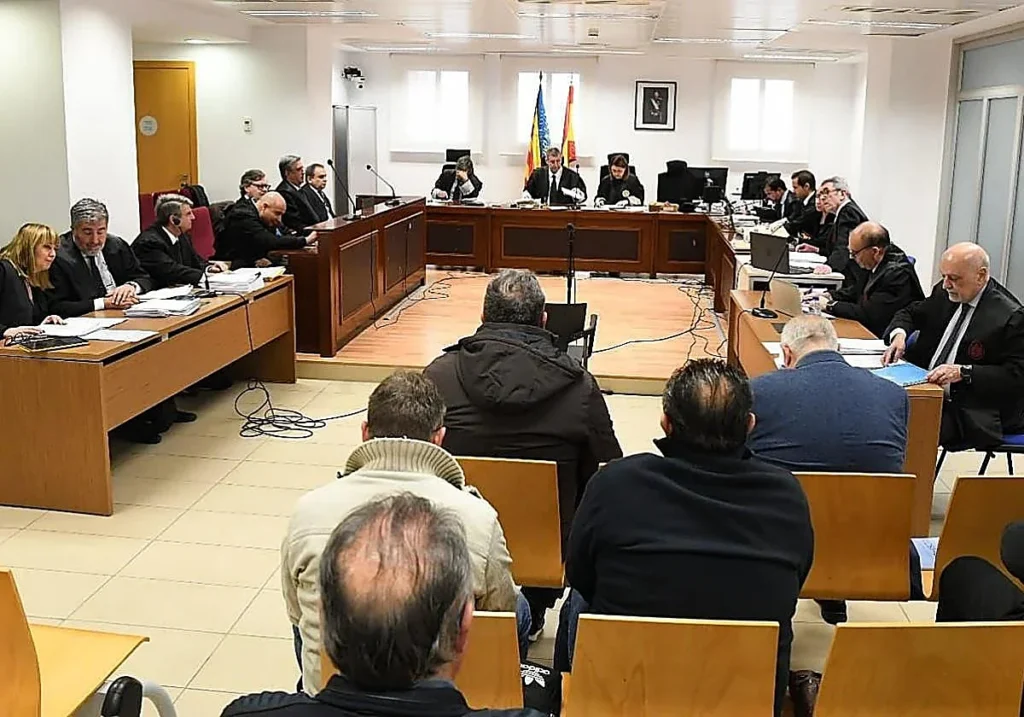 Cinco condenados por amañar obras de agua en Calpe para beneficiar al cuñado de un concejal