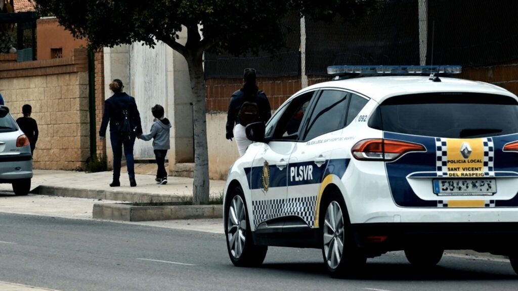 Detenido tras asaltar un comercio con un cuchillo y ser localizado gracias a la descripción de la dependienta