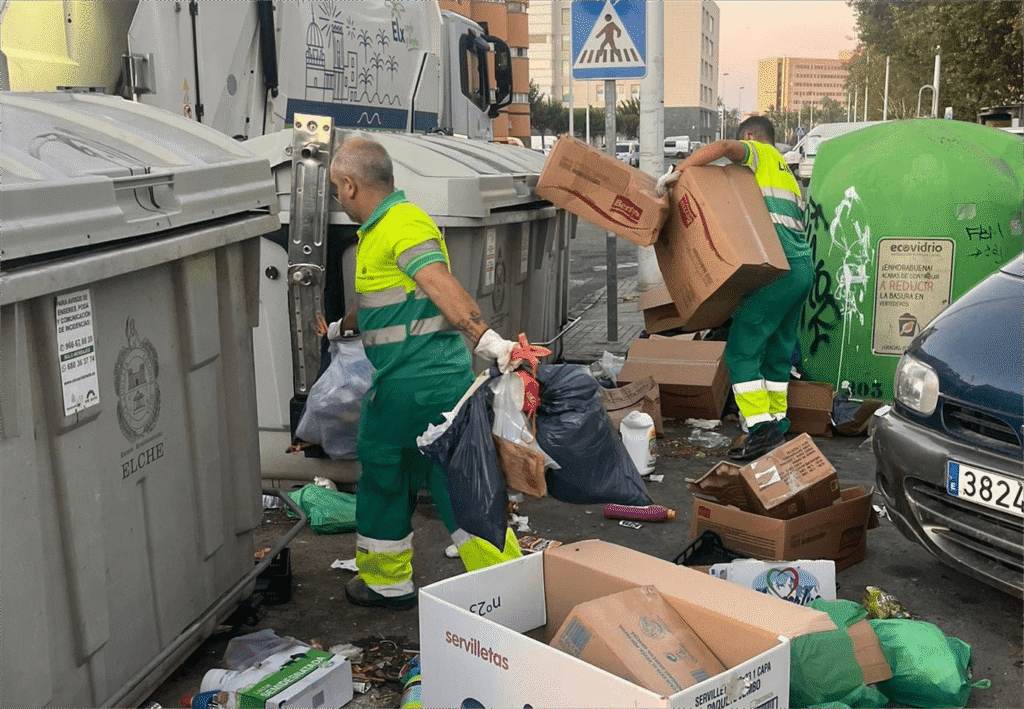 Elche plantea rebajar la tasa de basuras a la mayoría de viviendas a partir de 2027